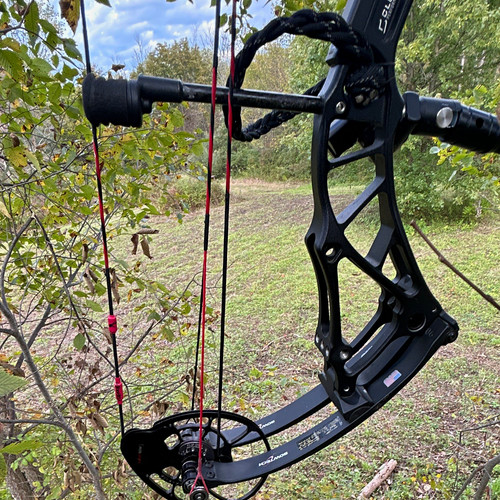Bowtech realm right - realm, hand