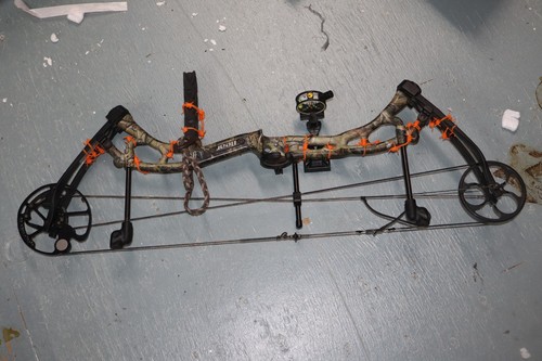 Bear authority compound bow - bear,