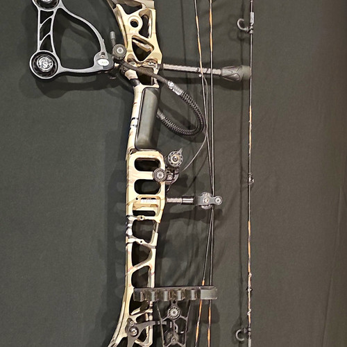 Mathews halon right hand - right,