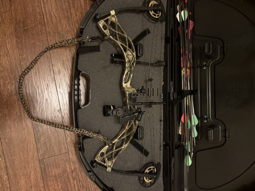 Bowtech carbon icon - icon, compound